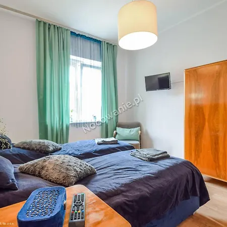 Apartment Cozy With 3 Bedrooms