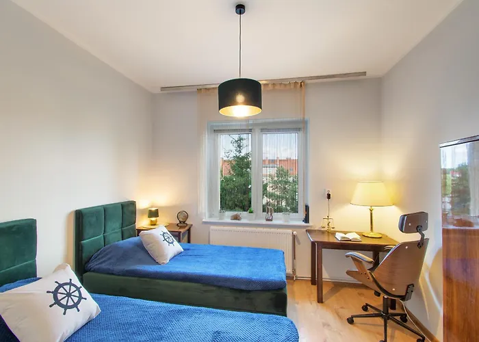 Apartmán 2 Bed Flat - Sleeps 8 - Parking - Wifi Štetín